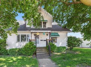 154 S Locust St, Manteno, IL 60950