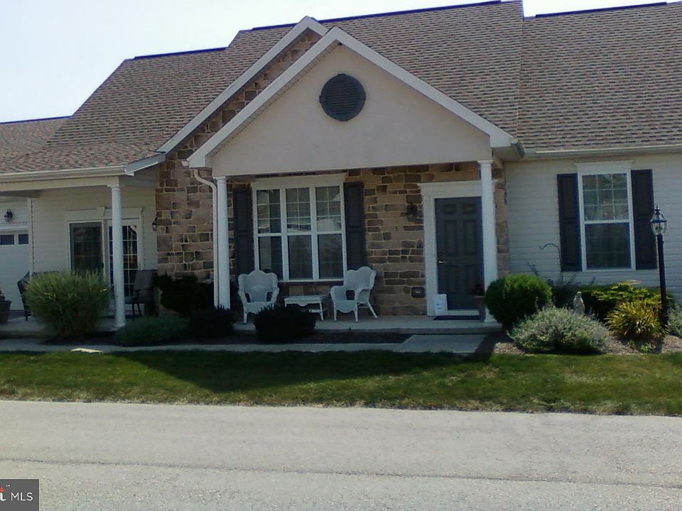2nd image of 179 Dolomite Dr #37A