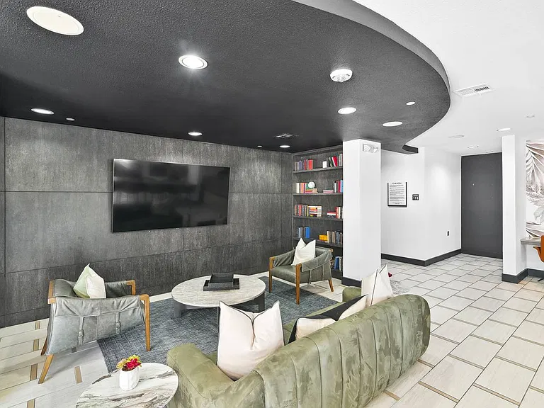 Moda Apartments — Photo 9