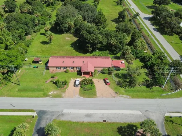 704 SW 6th St, Okeechobee, FL 34974