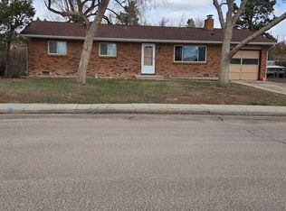 322 Cranbrook Cir, Colorado Springs, CO 80906
