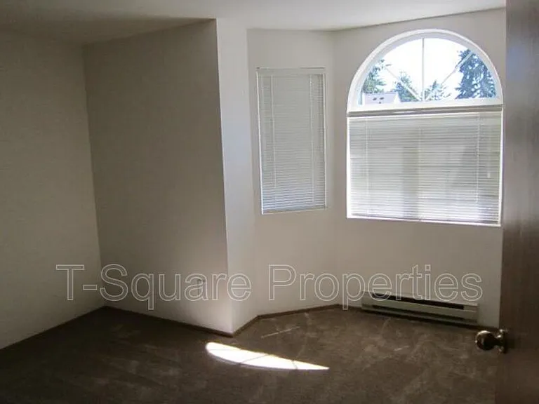 7634 230th St SW #D — Photo 10
