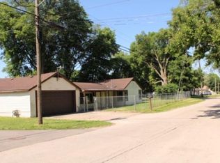 2802 Cannon St, Rockford, IL 61109
