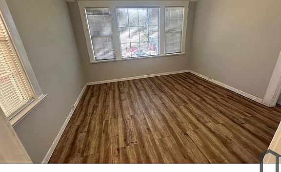 3rd image of 2157 50th Ave