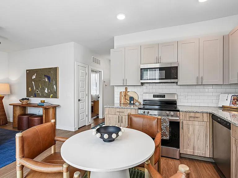 YardHomes Rowlett Creek Kitchen
