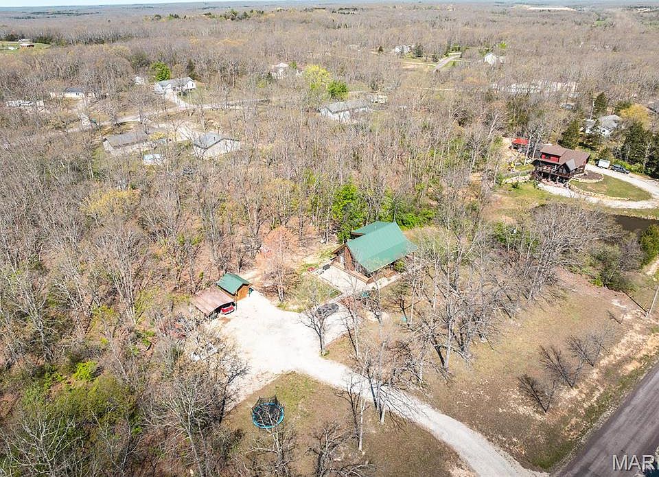 1st image of 654 Oakdale Cir