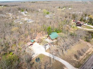 654 Oakdale Cir, Cuba, MO 65453
