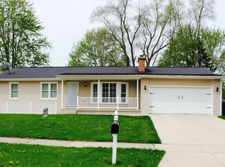 4521 Bonnie Ave SE, Kentwood, MI 49508