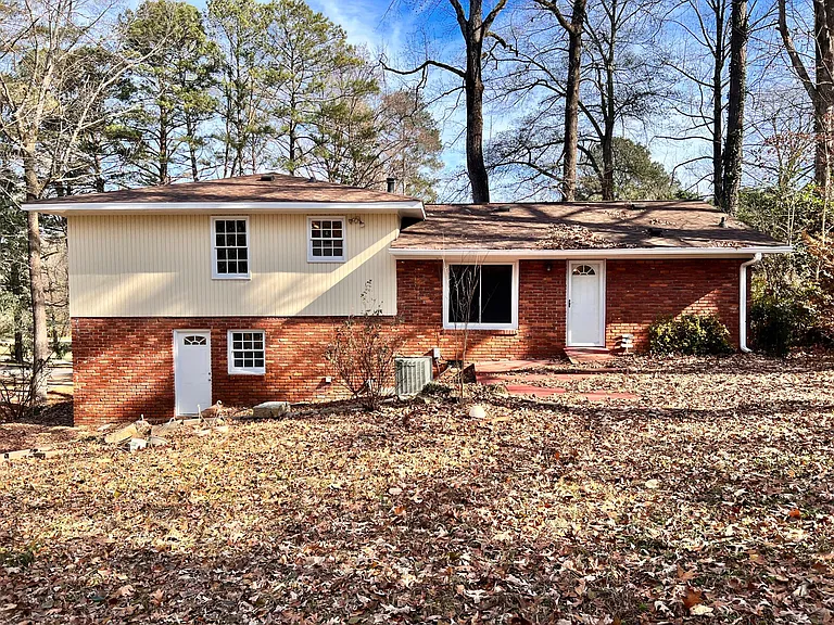 635 Heathmoor Pl — Photo 12
