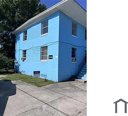 2 bed, $995 — Photo 1