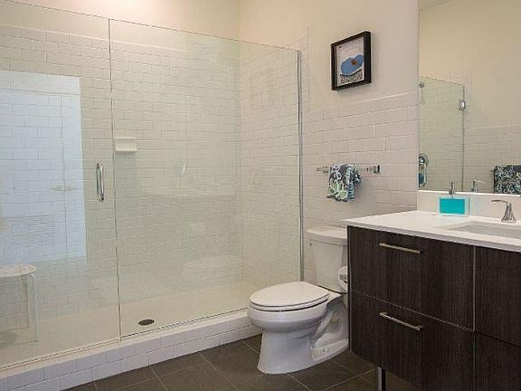 3rd image of 2070 S View St APT 106