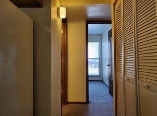 306 E White St #6UX1GK4PK, Champaign, IL 61820