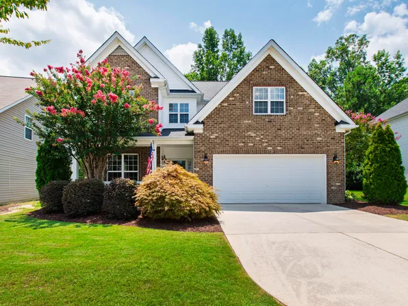 6220 Amber Bluffs Cres, Raleigh, NC 27616