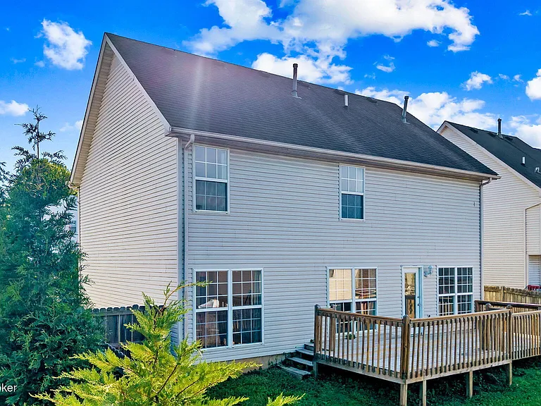 5001 Middlesex Dr — Photo 40