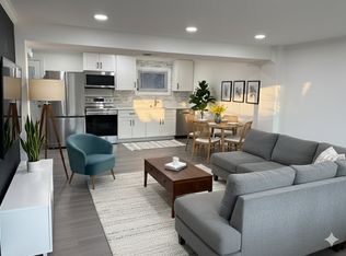 6438 Fairland St, Alexandria, VA 22312