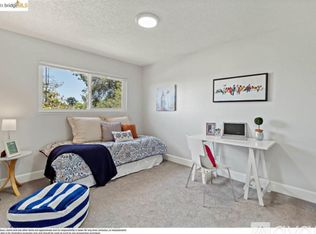 2711 McGee Ave APT B, Berkeley, CA 94703