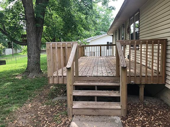 4th image of 604 W Hillside Dr