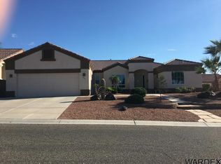2660 Discovery Rd, Bullhead City, AZ 86442