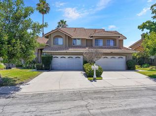 6025 E Hackamore Ln, Anaheim, CA 92807