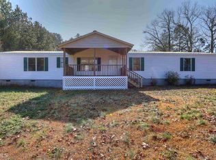 484 Groaning Rock Rd, Commerce, GA 30530
