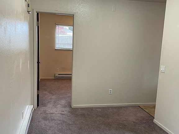 5th image of 150 Hawthorne St #B
