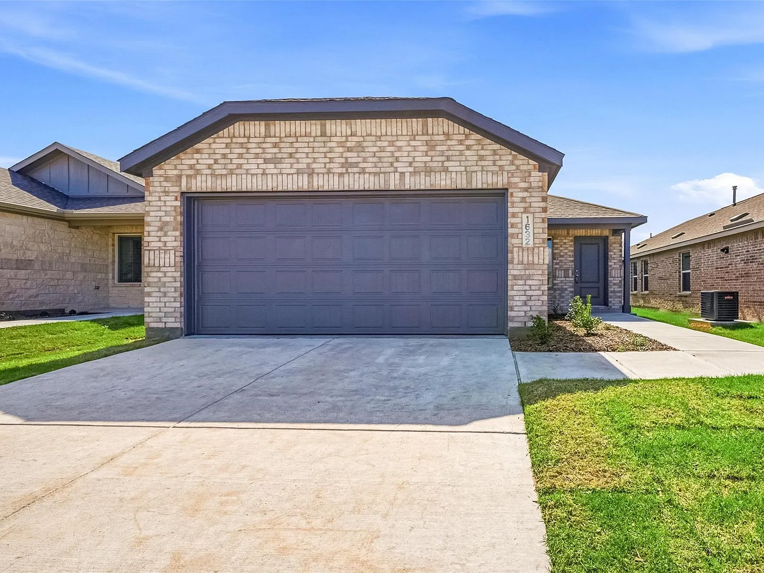 3 bed, 1461 sqft, $1,800 — Photo 1