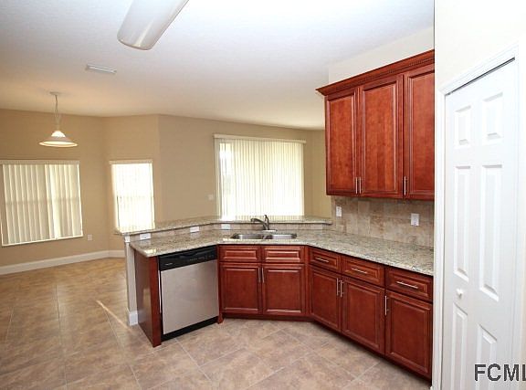 5th image of 8 Lindsay Pl
