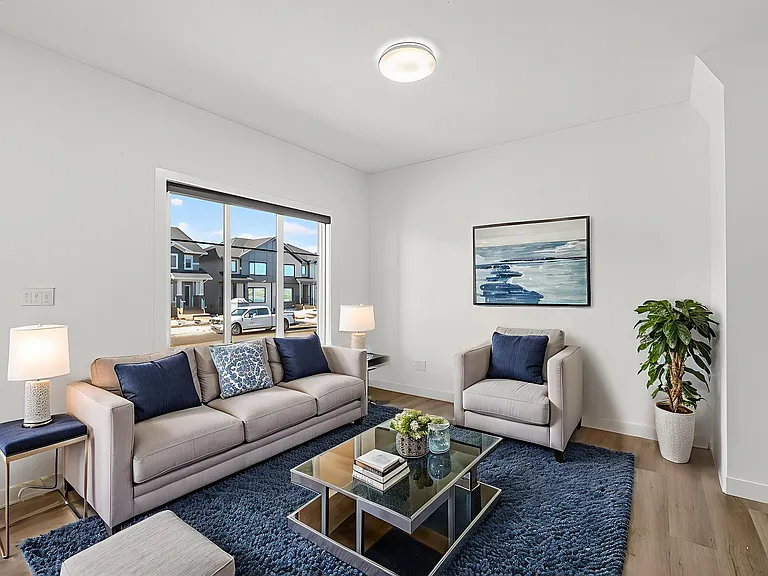 516 Black Stone Blvd — Photo 4