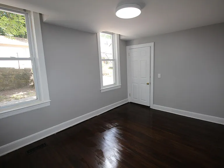 17 Boswell Ave #2 — Photo 18