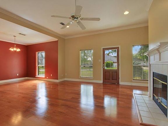 Living and Dining Area