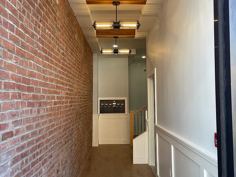 6800 Madison St #2R — Photo 5