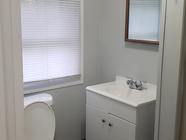 133 N Jackson St #2 — Photo 15