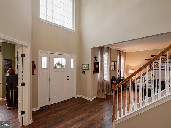 2nd image of 720 Slate Hill Dr