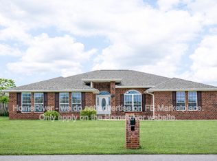 2107 Hagood Loop, Crestview, FL 32536