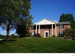 2934 Woodlands Rd, Glencoe, MO 63038