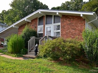 661 S Creek Rd, Nebo, NC 28761