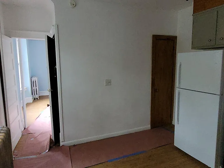 324 Spring St #1 — Photo 42