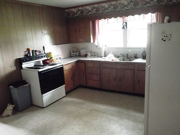 2nd image of 14021 E County Road 50 S