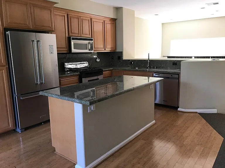 4517 Headen Way — Photo 7