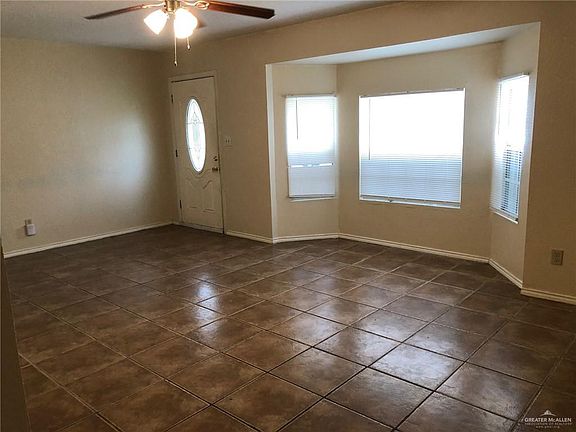 2nd image of 2105 Harvey Dr