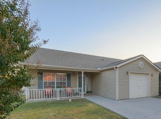 8612 Sunpoint Rd, Knoxville, TN 37923