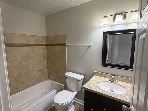 5th image of 8956 Brigadier Dr Unit B