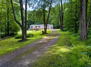 75 Barker Rd, Central Square, NY 13036