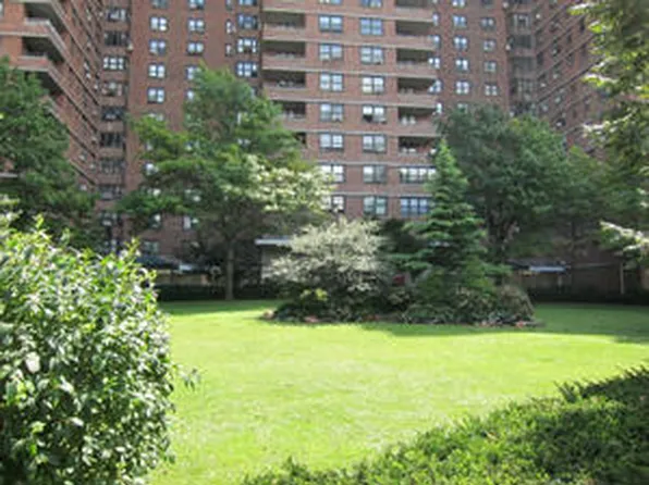 383 Grand Street image 1 of 2