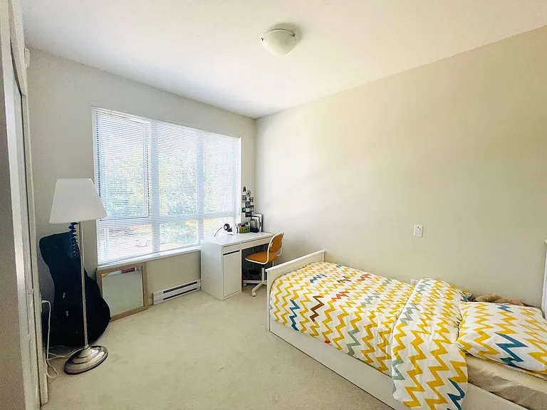 2665 Mountain Hwy #201 — Photo 1