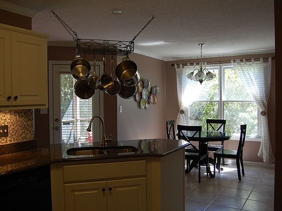 Another Breakfast Nook