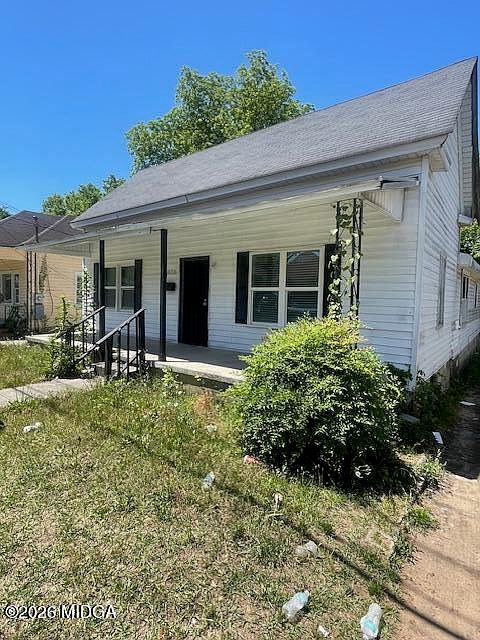 1st image of 826 Fort Hill St