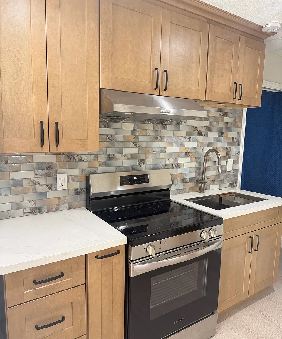 Studio, 330 sqft, $2,000 — Photo 3
