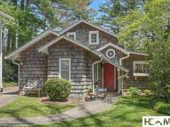 343 Cullasaja Road, Highlands, NC 28741