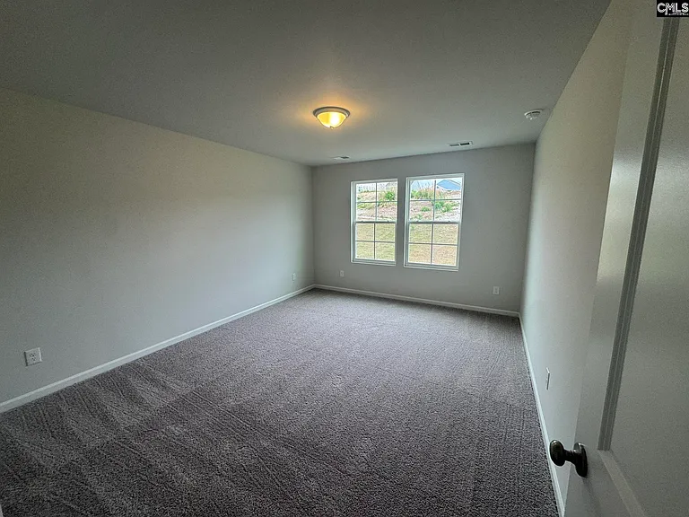 2040 Armada Rd — Photo 7
